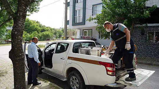 Altıeylül Belediyesi'nden Sivrisinek Ve Haşerelere Karşı İlaçlama