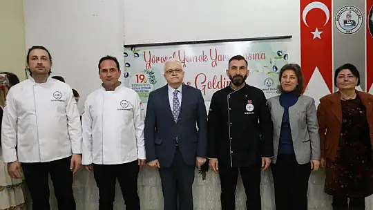 Burhaniye'de Zeytinyağlı Lezzetler Yarıştı
