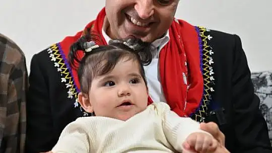 Başkan Akın Koca Çınarları Yalnız Bırakmadı