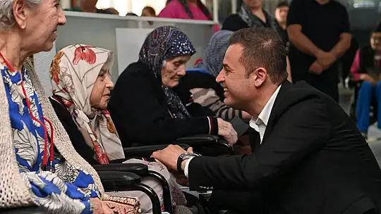 Başkan Akın Koca Çınarları Yalnız Bırakmadı