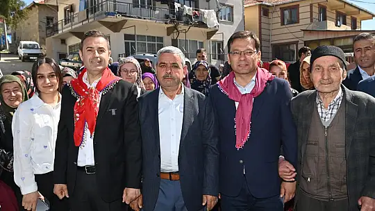 Başkan Akın Koca Çınarları Yalnız Bırakmadı