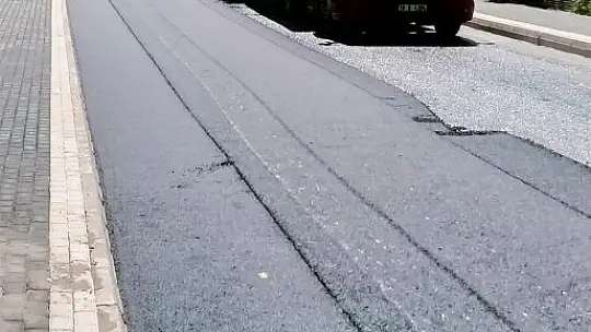 Büyükşehir, Dursunbey Caddelerini Konfora Kavuşturuyor