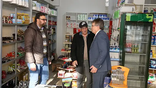 Başkan Arslan Altınoluk Esnafını Ziyaret Etti