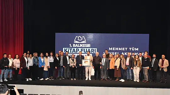 Kitap Fuarı, Balıkesir'e imzasını attı