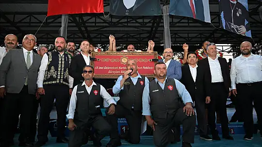 Kurtdere Güreşleri muhteşem bir finalle sona erdi...Altın Kemer Orhan Okulu'nun