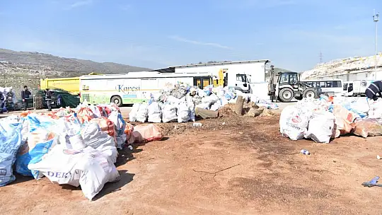 Karesi Belediyesi Depremzedeler İçin Soba Üretiyor