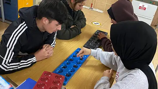 Okullarda 'Hareketli Yaşam ve Sportif Faaliyetler' Devam Ediyor