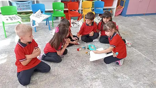 'Sınıf Bizim, Çocuklar Bizim' Projesi