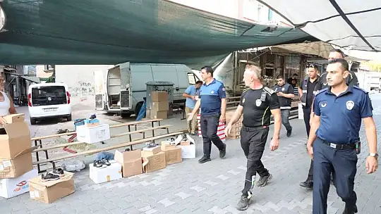 Edremit Zabıta'dan Pazar Yeri Denetimleri