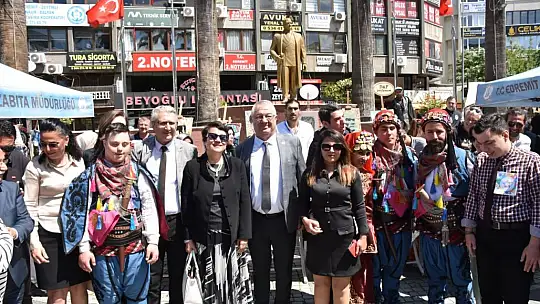 Başkan Ertaş, özel çocuklarla bir araya geldi