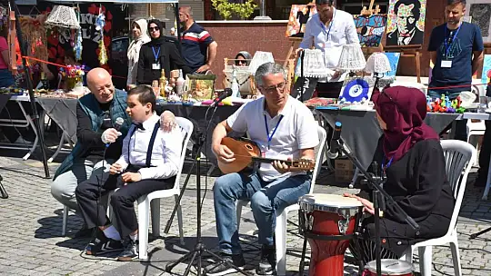 Başkan Ertaş, özel çocuklarla bir araya geldi