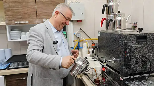 Tarihi Çınaraltı Çay Bahçesi yeniden açıldı
