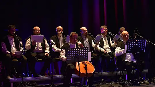 Şeb-i Arus gecesi mest etti