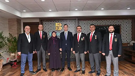 Şehit yakınları ve gazilerden, Başkan Akın'a iade-i ziyaret