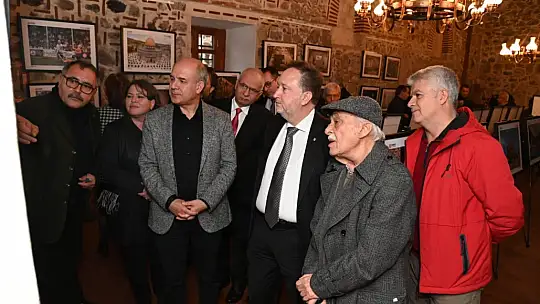 Bu Sergide 'Her Mevsimin Karesi' Var