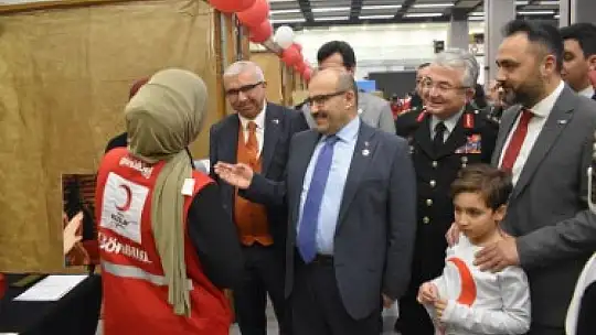 Kızılay Balıkesir 6 Şubat Depremini ve Gönüllüleri Unutmadı