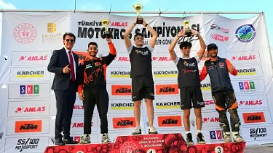 Gönen'de Motokros Heyecanı