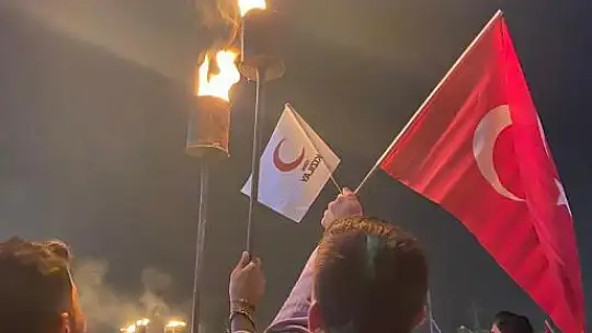 Balıkesir Kızılay'dan Dolu Dolu Bir Hafta