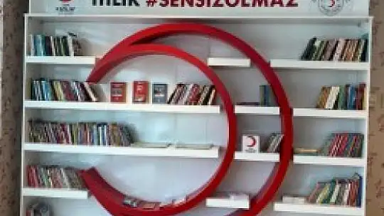 Balıkesir Kızılay'dan Dolu Dolu Bir Hafta
