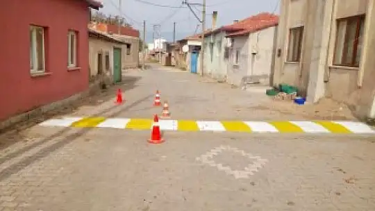 Burhaniye'nin Her Mahallesinde 'Önce Yaya'