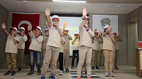 Trafikte Yılın 'En İyileri' Ödüllendirildi...