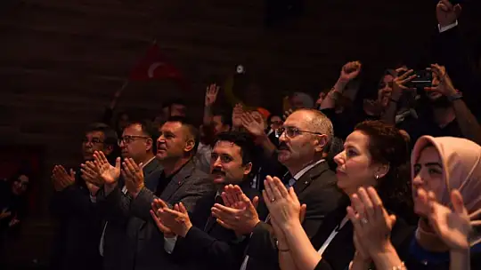 Türkiye Yüzyılına Mühür Vuracağız