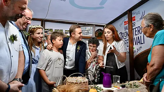 Uluslararası 6. Balıkesir Aromaterapi Festivali coşkuyla başladı