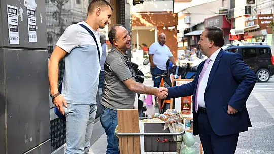 Başkan Orkan Vatandaş Ve Esnaflarla İçiçe