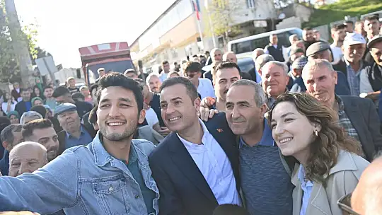 Başkan Ahmet Akın'a Susurluk ve Karesi'de coşkulu karşılama