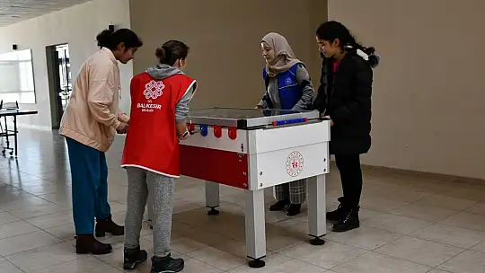 483 Depremzede Yurtlarda Misafir Ediliyor