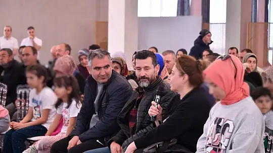 Vali Şıldak, afetzedeleri dinledi, sorunlarıyla yakından ilgilendi.