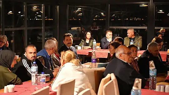 Edremit'te Şehit Aileleri Ve Gazilere İftar Verildi