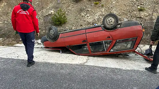 DURSUNBEY'DE KAZA ÜÇ KİŞİ YARALI