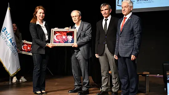 Balıkesir'in Kuvayı Milliye Hareketi panelde konuşuldu