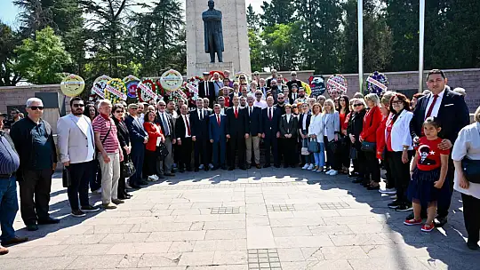 Akın: 'Atatürk'ü anmak ve anlamak hepimizin boynunun borcu'
