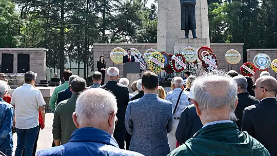Akın: 'Atatürk'ü anmak ve anlamak hepimizin boynunun borcu'