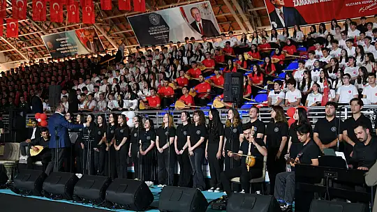 19 Mayıs Atatürk'ü Anma, Gençlik ve Spor Bayramı Coşkuyla Kutlandı