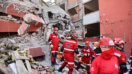 Balıkesir İtfaiyesi ortak tatbikatta göz doldurdu
