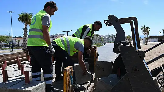 Büyükşehir'den sahil bölgelerinde hummalı çalışma