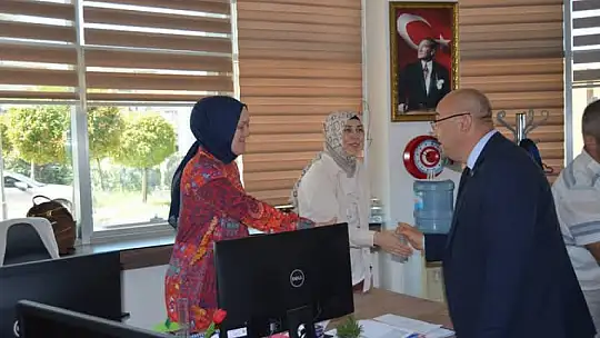İl Sağlık Müdürü Uzm. Dr. Serkan Kadir Keskin Personelle tek tek bayramlaştı