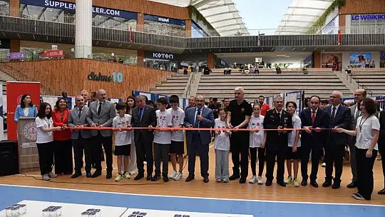 4006-C TÜBİTAK Bilim Fuarı Festivali: Balıkesir'in Genç Beyinleri Fark Yarattı