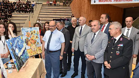 4006-C TÜBİTAK Bilim Fuarı Festivali: Balıkesir'in Genç Beyinleri Fark Yarattı