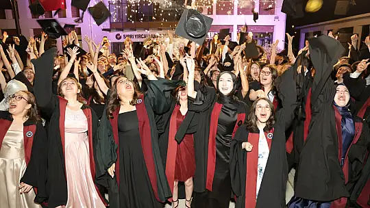 SYAL 34. DÖNEM MEZUNLARINI UĞURLADI
