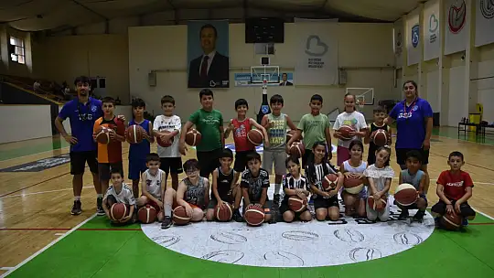 Büyükşehir'in Yaz Spor Okulları'na yoğun ilgi