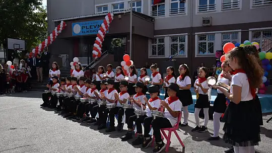 İlköğretim Haftası Kutlama Programı Plevne İlkokulu'nda Gerçekleştirildi