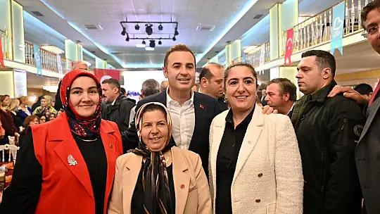 Akın: 'Muhtarlar, benim yol arkadaşlarımdır'