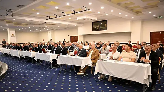 Akın: 'Esnafımızın her zaman yanındayız'