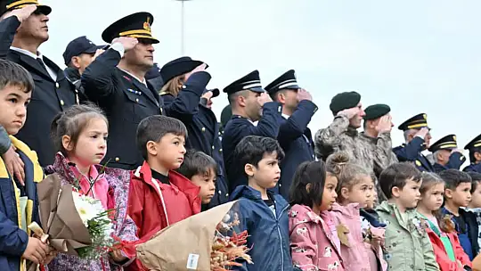 Balıkesir, 10 Kasım'da Ata'sını andı
