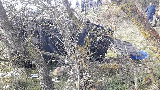 Buzda kayan araç şarampole yuvarlandı 1 kişi öldü