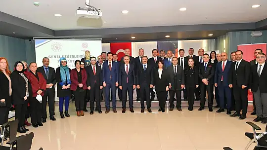 Balıkesir'in yurt ihtiyacı, gençlik ve spora destek masaya yatırıldı